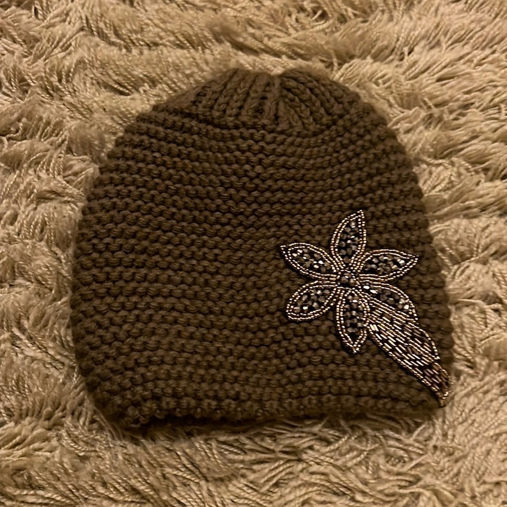 Mocha brown knitted winter hat with embellishments